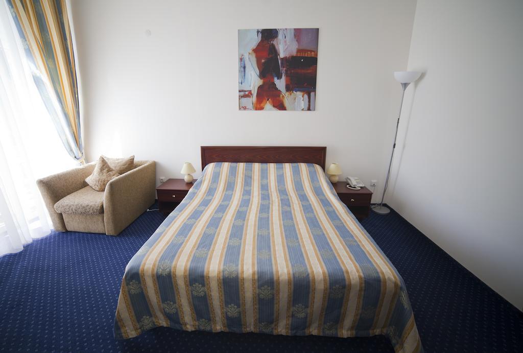 Hotel Sani Truskaveț Cameră foto